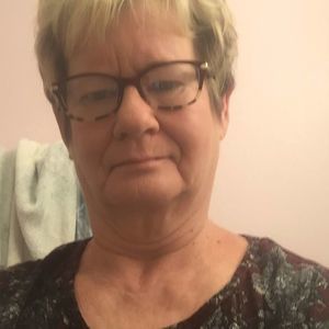 Meet your Posher, Dixie